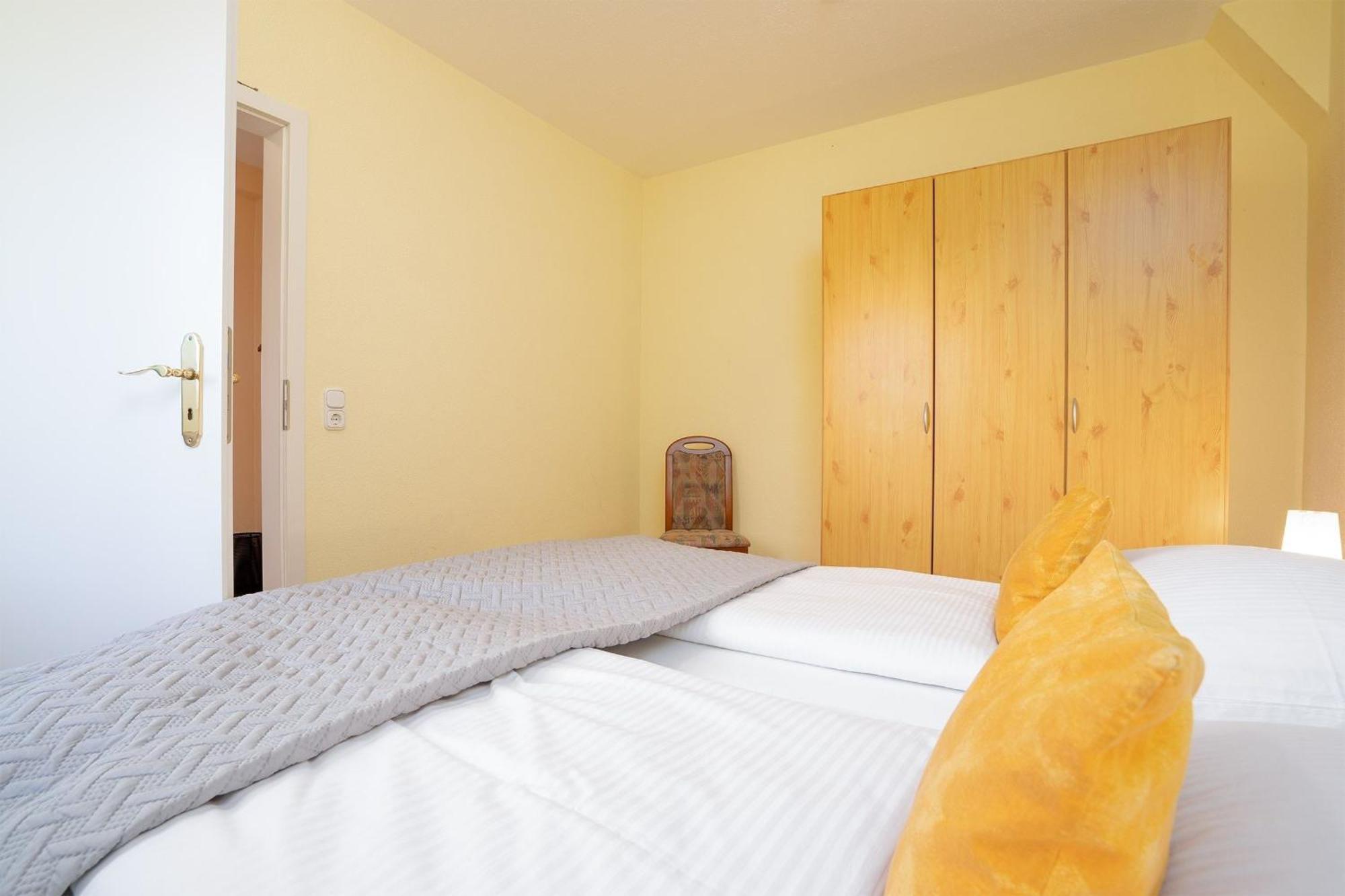 Haus Am Huegel Apartment มาเลนเทอ ภายนอก รูปภาพ
